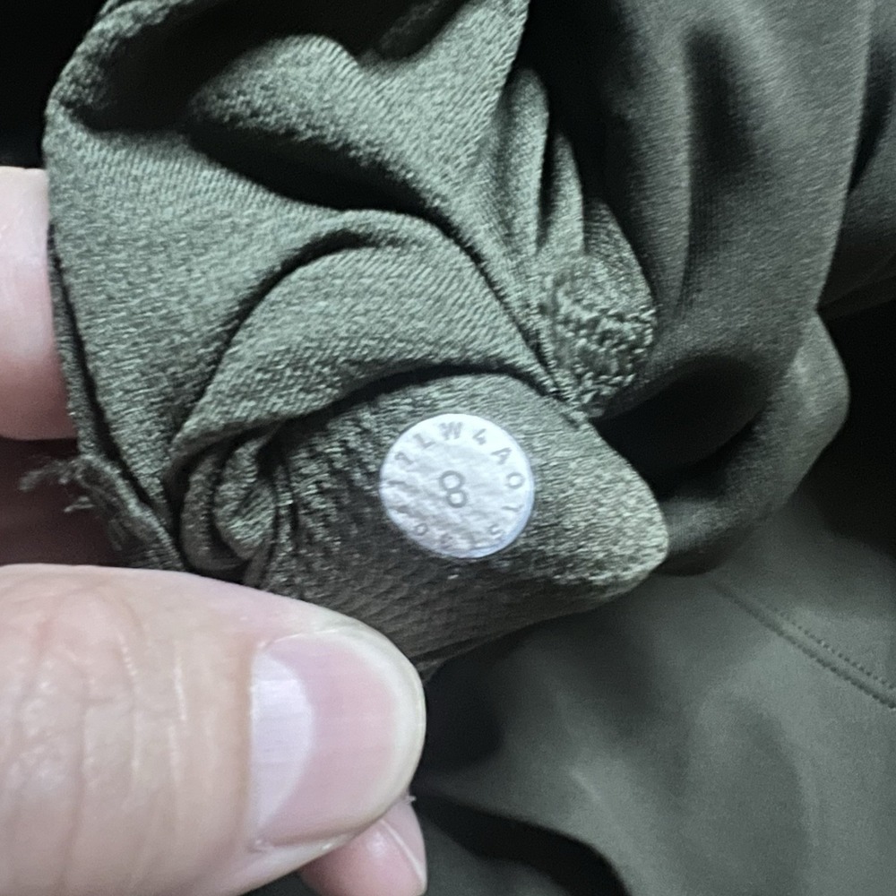 lululemon Gait Keeper Jacket in Dark Olive Women's 8 - Picture 2 of 5